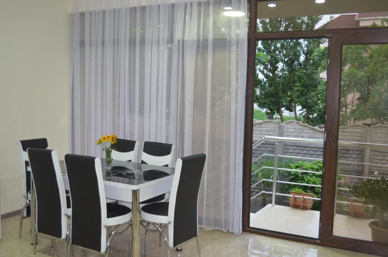 Отель Lia Guest House Кобулети-12